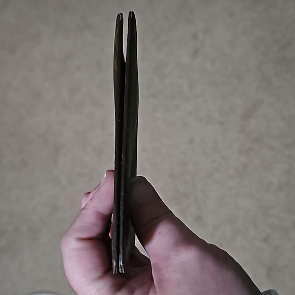 Authentic Louis Vuitton Monogram Card holder W/ Certificate of Authentication - Picture 8 of 10